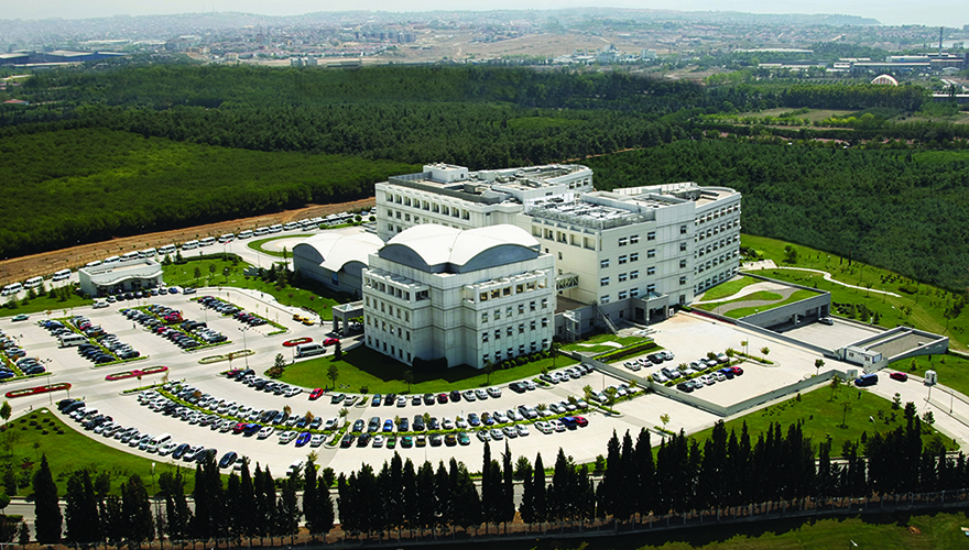 Здание клиники Anadolu Medical Center